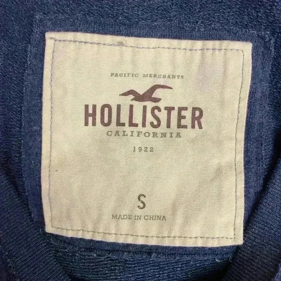 Hollister Long Sleeve Sweatshirt Size Small Navy Blue/yellow - Picture 3 of 3